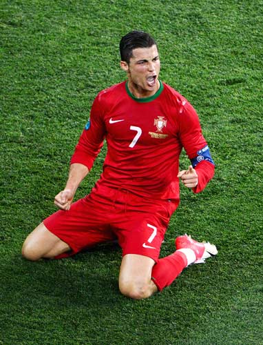 费尔明和德容复出，巴塞罗那备战塞维利亚（费尔明与德容重返阵容，巴萨备战塞维利亚）