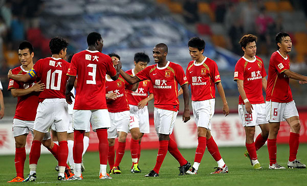 迟来的告别，拜仁在主场为科曼举办告别仪式（主场谢幕夜：拜仁为科曼补办告别仪式）