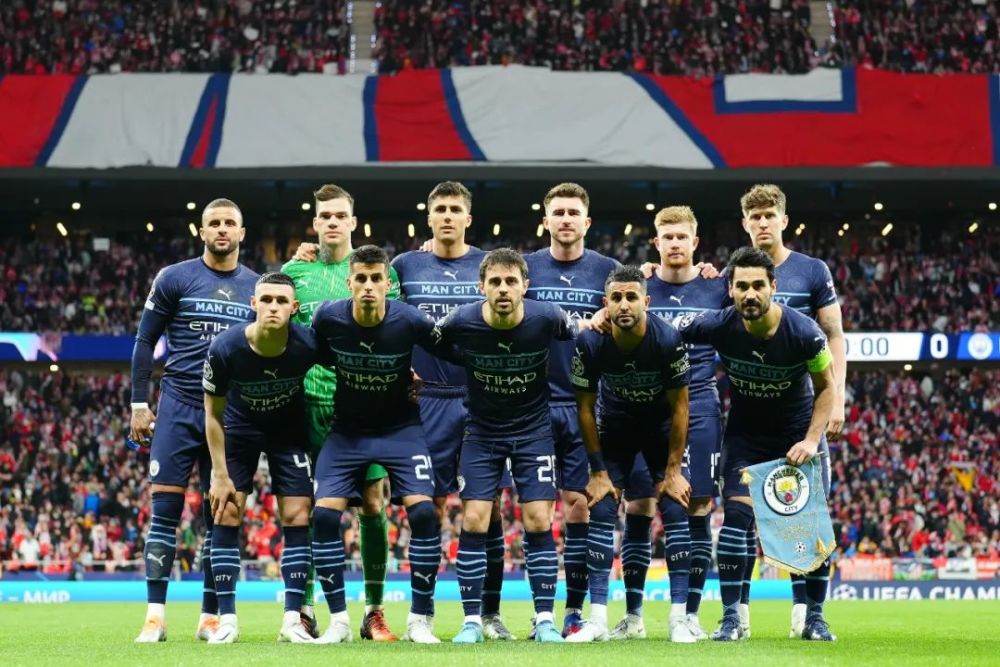 德甲战报：基尼洛斯1射1传，奥格斯堡2-0战胜勒沃库森（德甲：基尼洛斯传射建功，奥格斯堡2-0击败勒沃库森）