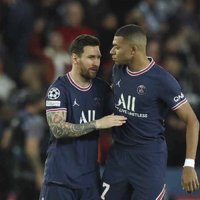 格里福：我深爱着意大利，愿为其付出一切，希望能重返国家队（格里福：痴心意大利，愿倾尽所有，盼再披国家队战袍）