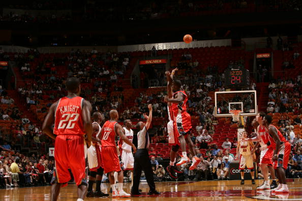 媒体人：山东泰山新赛季教练配置计划是韩鹏+外籍助教（媒体称山东泰山新赛季教练组方案：韩鹏联手外籍助教）