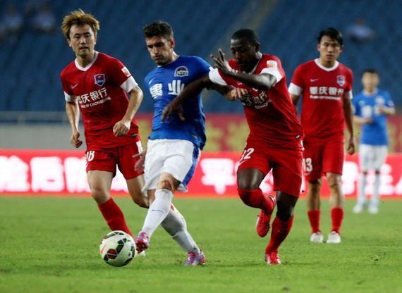 中超球队阵容分析：武汉三镇近期变化,（武汉三镇阵容变动一览：中超近况解析）