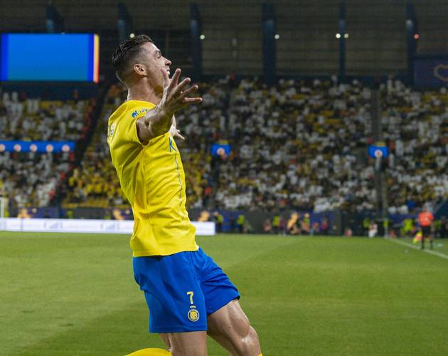 德甲半场：布兰特抽射建功，聚勒送助攻，多特1-0门兴（德甲半场战报：聚勒送助，布兰特抽射破门，多特暂1-0领先门兴）