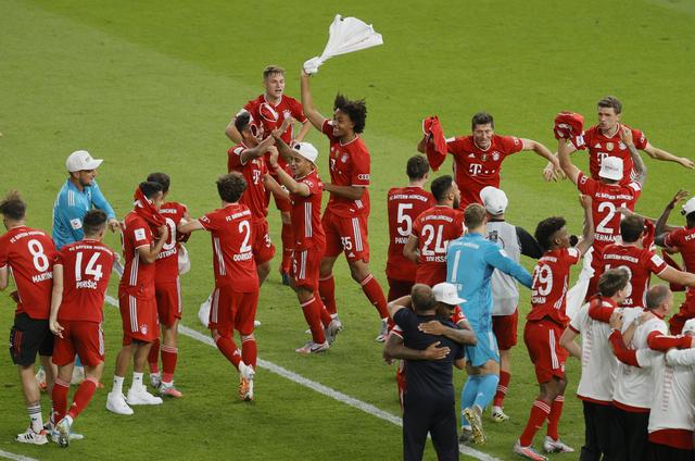 英媒：埃弗顿、利兹联等5家英超俱乐部有意日本国脚前田大然（英媒：包括埃弗顿、利兹联在内的5支英超球队有意引进日本国脚前田大然）