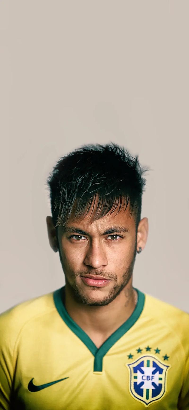 中超11月最佳球员候选：法比奥领衔，王燊超、吴曦、侯森在列（中超11月最佳球员候选出炉：法比奥领衔，王燊超、吴曦、侯森入选）