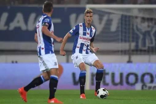 篮不敌北控 篮不敌北控